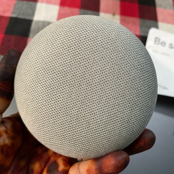 Google home mini Bluetooth portable - beautiful orange color - Picture 4 of 8